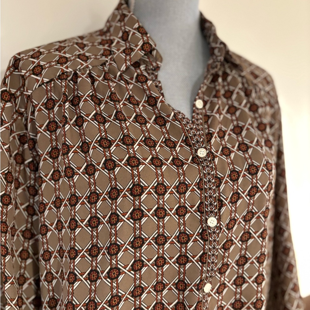 Max Studio Women’s Geometric Brown Patterned Butt… - image 2